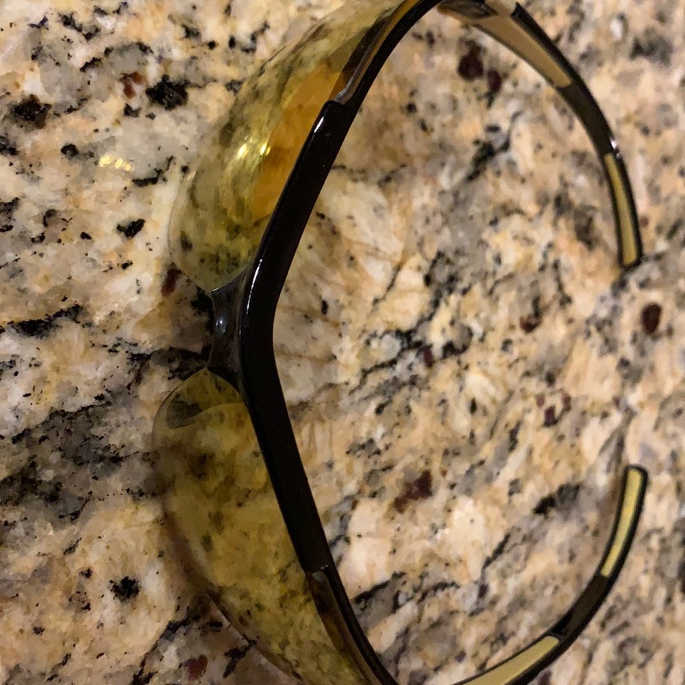 Unisex Yellow Lense Sunglasses